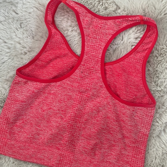 Pink Seamless Collection - Picture 3 of 3